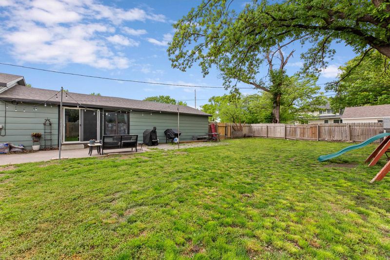 329 Pine, Halstead, KS 67056