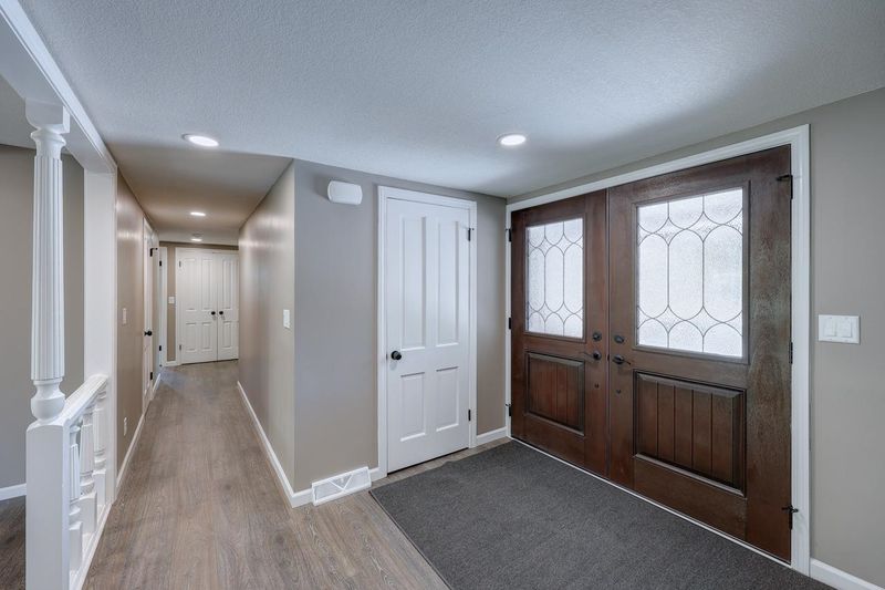 22 Fleetwood Dr, Winfield, KS 67156