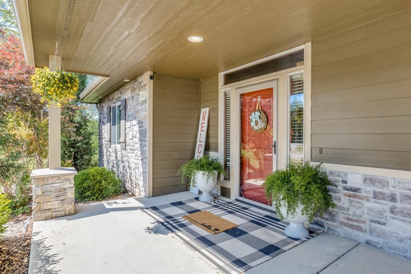 10331 S 89th Cir E, Mulvane, KS 67110
