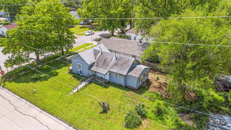 902 S C St, Wellington, KS 67152