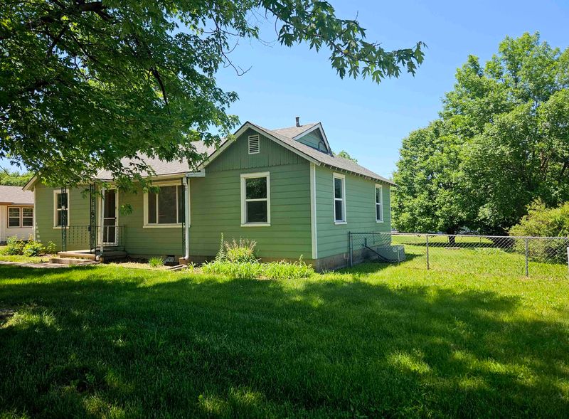 321 N Arthur, El Dorado, KS 67042