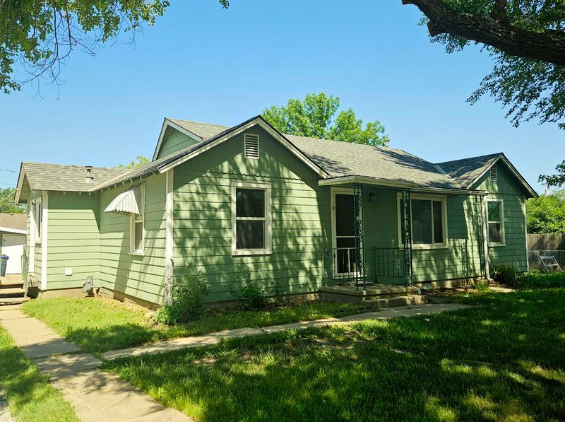 321 N Arthur, El Dorado, KS 67042