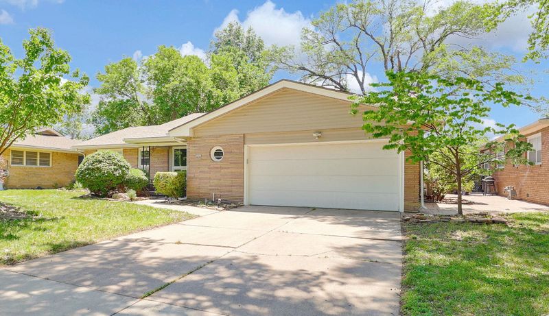 6115 E 9th St N, Wichita, KS 67208