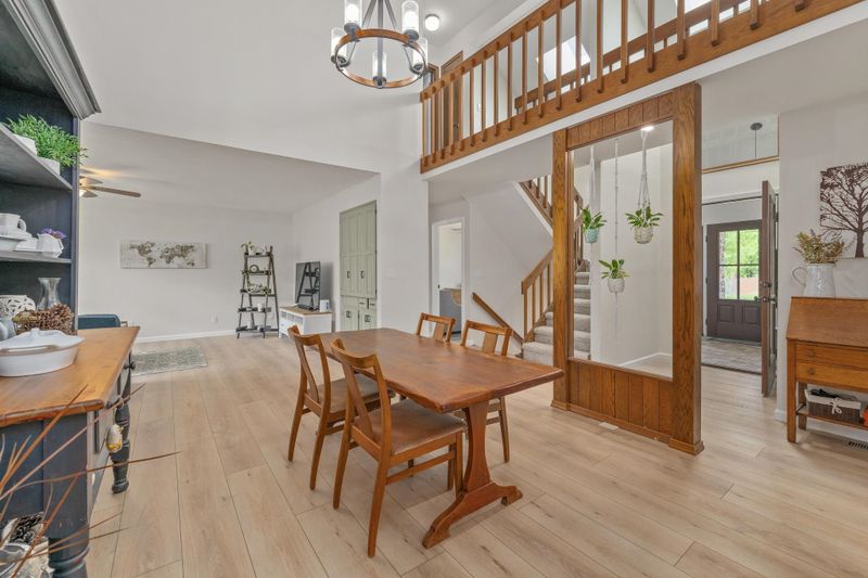 7015 E Aberdeen St, Wichita, KS 67206