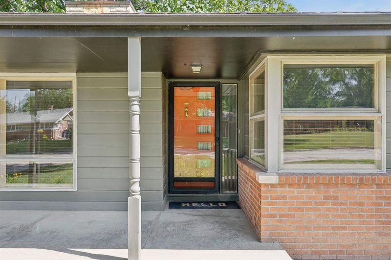 6202 E Jacqueline St, Wichita, KS 67208