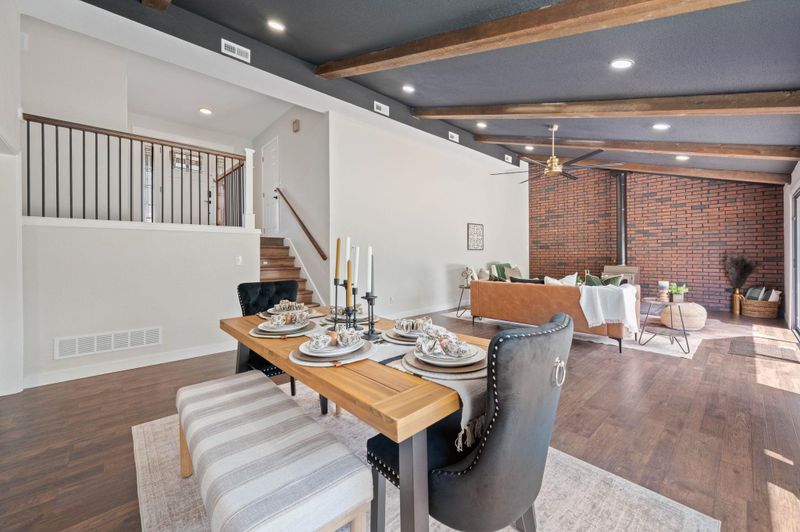 1522 S Andover Rd, Andover, KS 67002