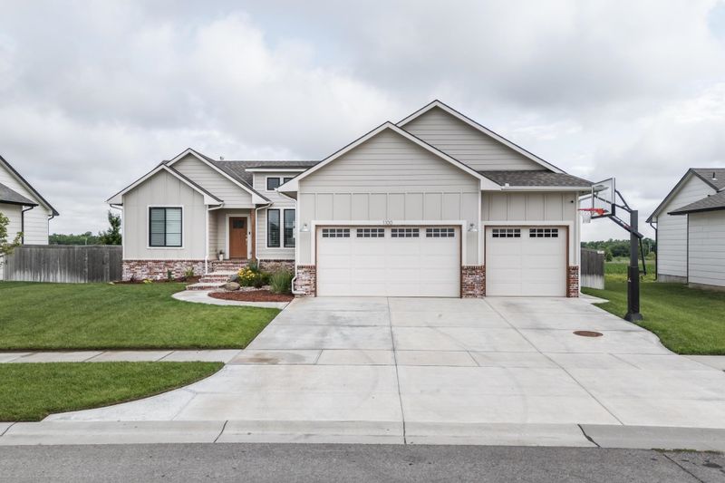 1100 W Travertine St, Andover, KS 67002