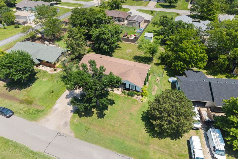 520 N Ohio St, Benton, KS 67017
