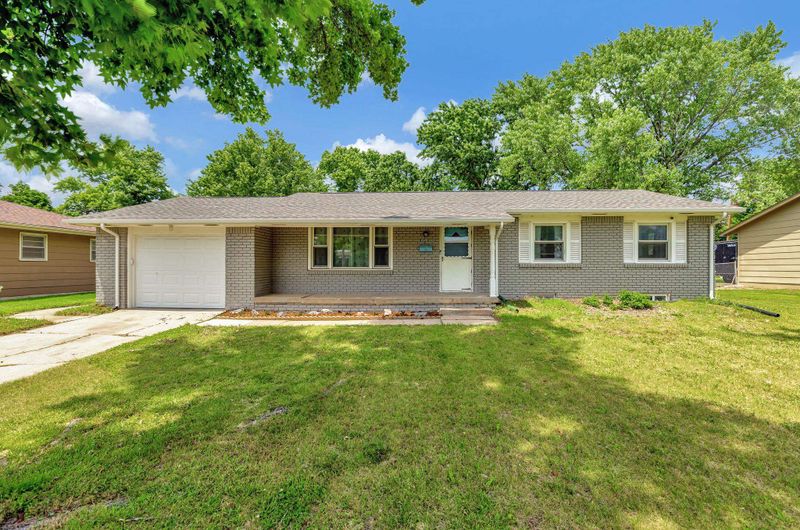 10314 W Hardtner Ave, Wichita, KS 67212