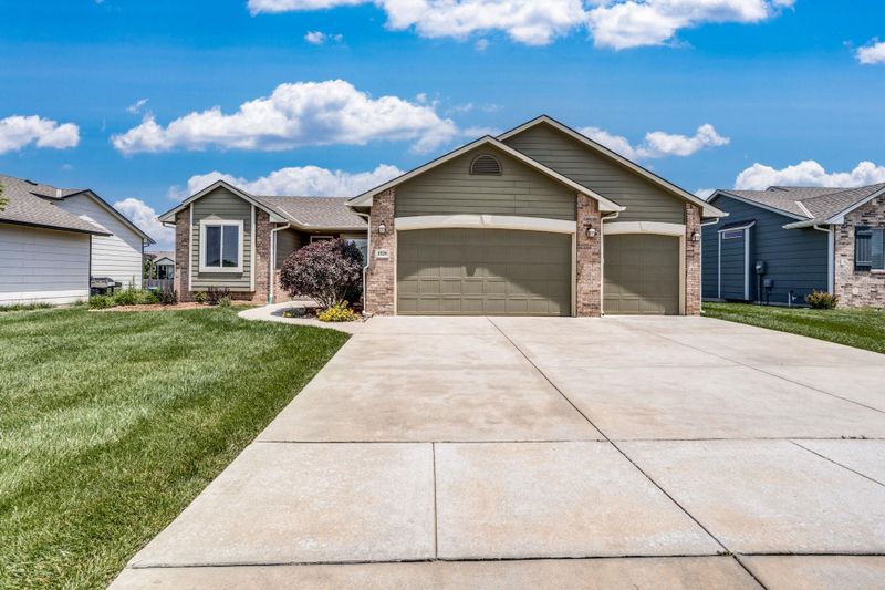 1529 N Aster St, Andover, KS 67002-8775