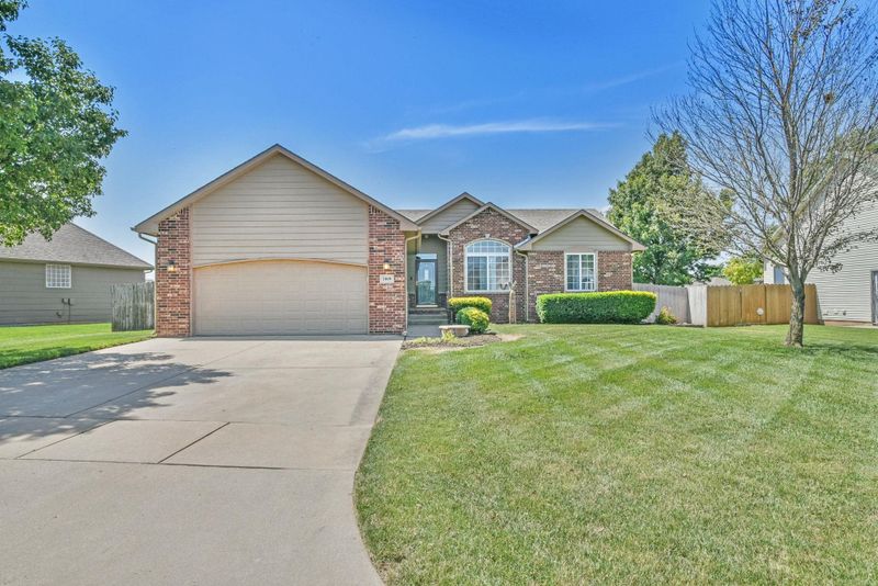 1009 E Park Glen St, Clearwater, KS 67026