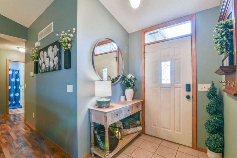 1009 E Park Glen St, Clearwater, KS 67026