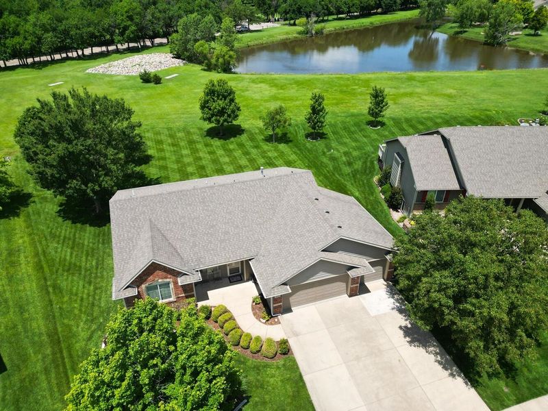 2809 N Rough Creek Rd, Derby, KS 67037