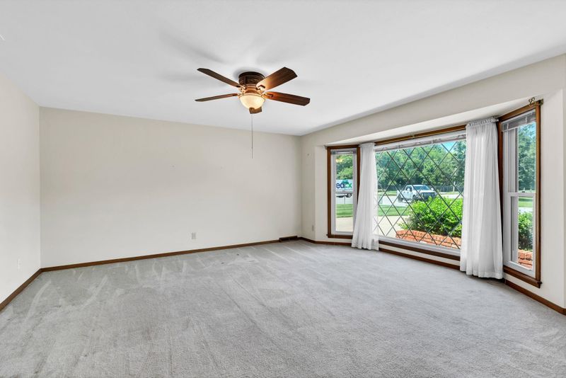 6401 E Abbotsford Dr, Wichita, KS 67206