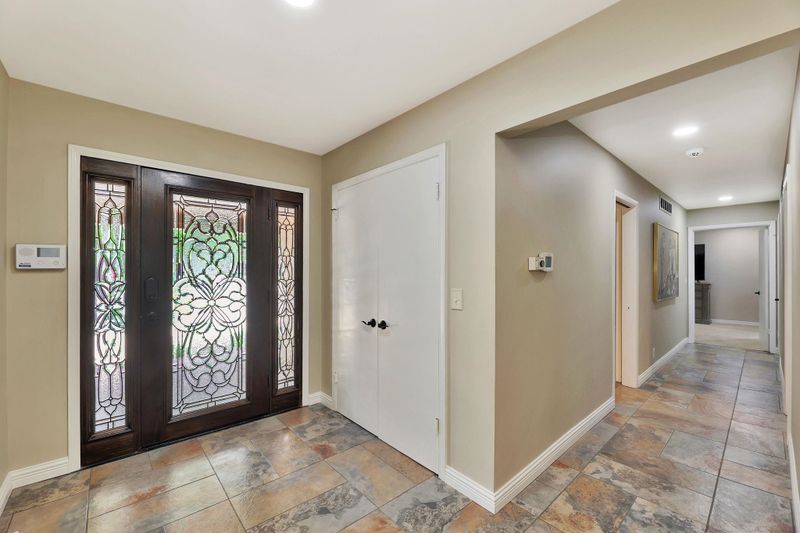 8401 E Tipperary, Wichita, KS 67206