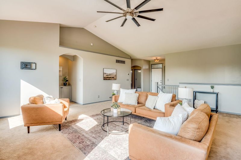 606 S Reece Rd, Goddard, KS 67052