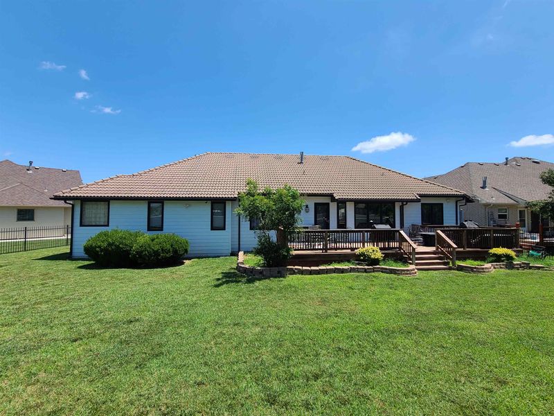8010 E Champions Ct, Wichita, KS 67226