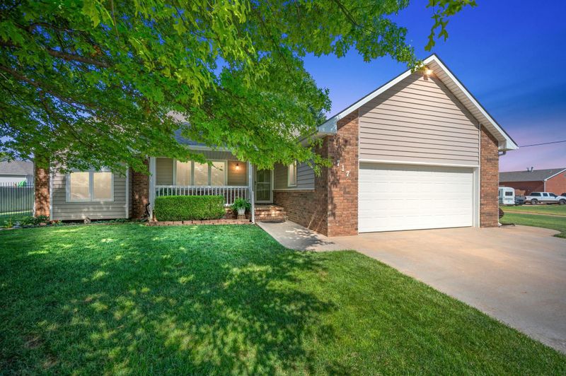717 N Garfield, Cheney, KS 67025