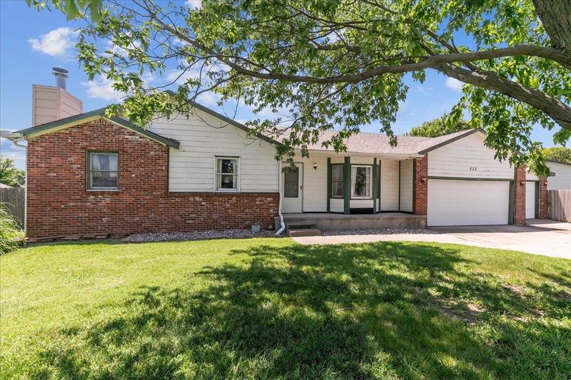 533 E Berry Ave, Rose Hill, KS 67133