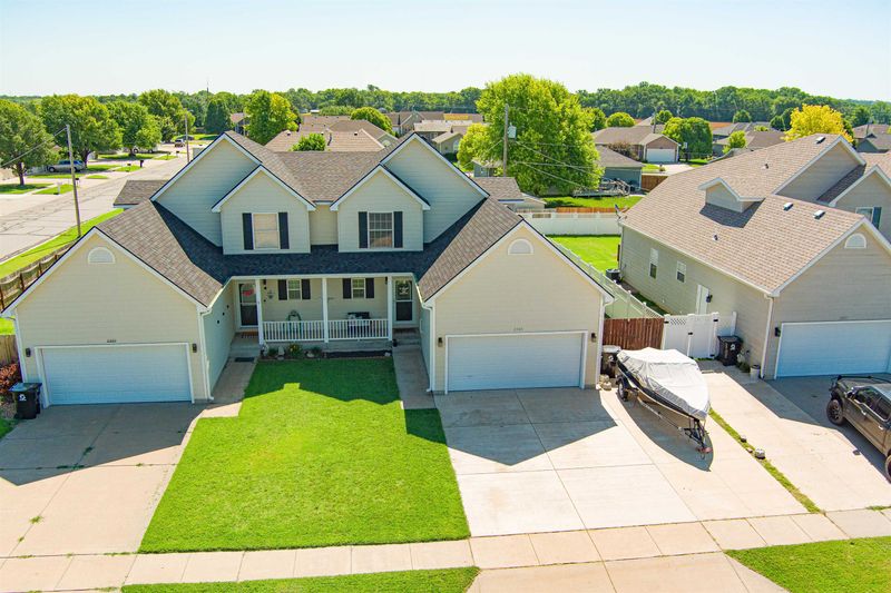2405 Calcutta Dr, Salina, KS 67401