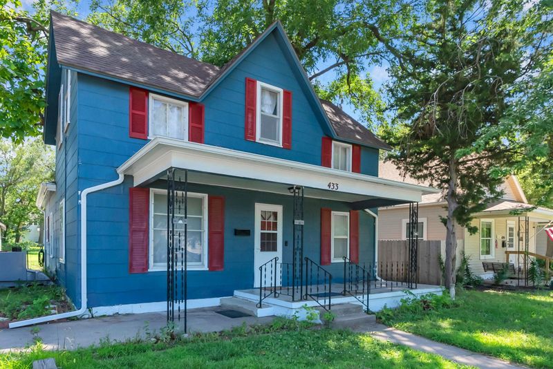 433 E 5th St, Newton, KS 67114
