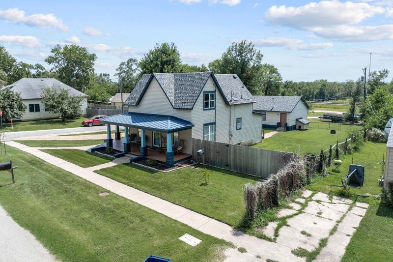 301 N 1st Ave, Mulvane, KS 67110