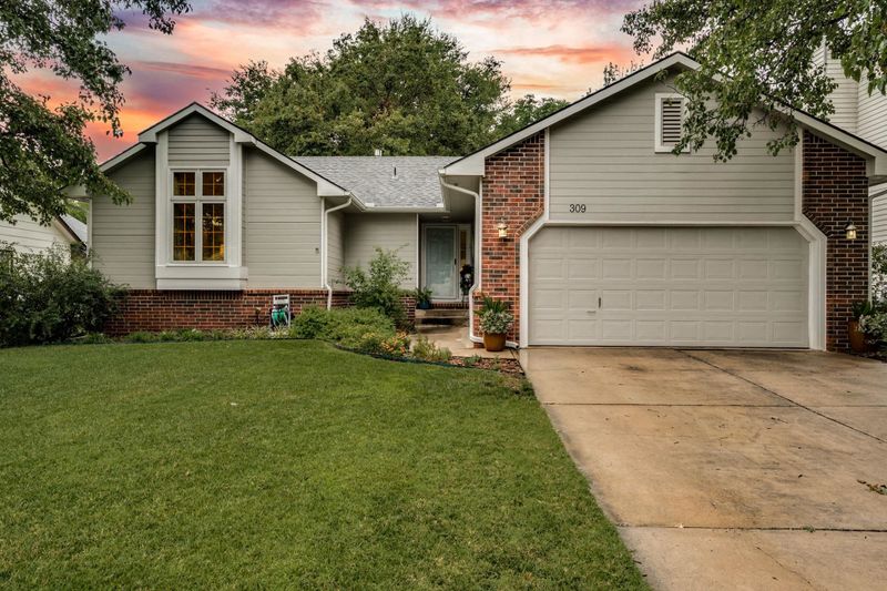 309 E Catalpa St, Derby, KS 67037