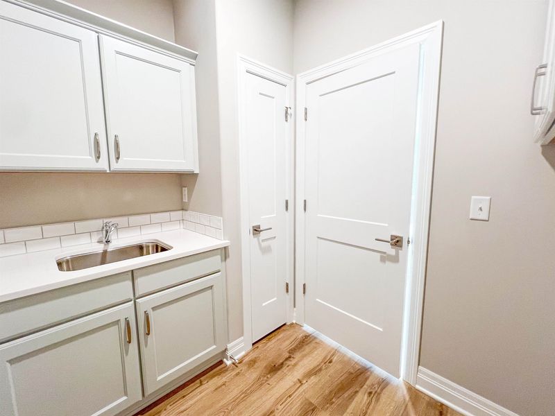 11827 E Winston, Wichita, KS 67226