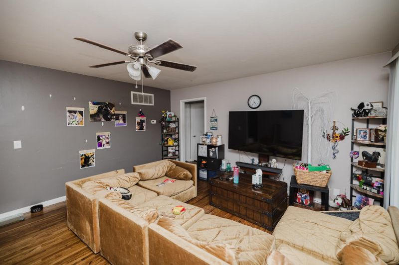 1420 E Alturas, Wichita, KS 67216