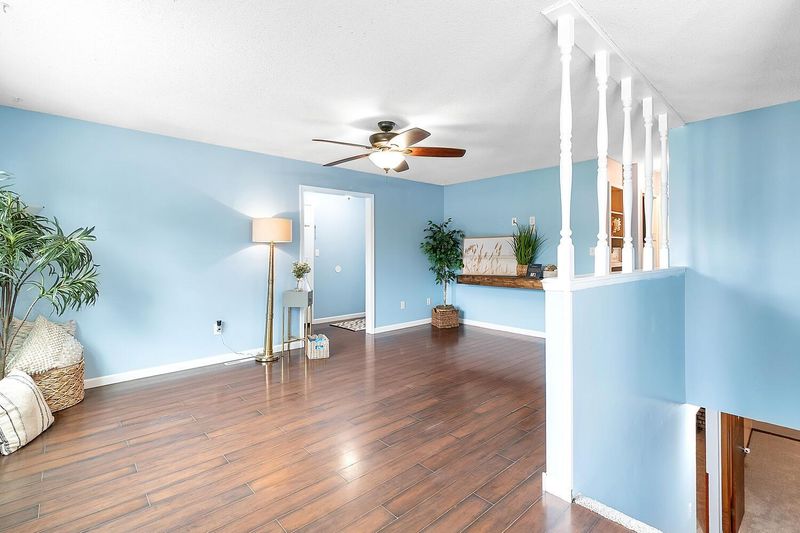 1505 N Janzen Dr, Mulvane, KS 67110