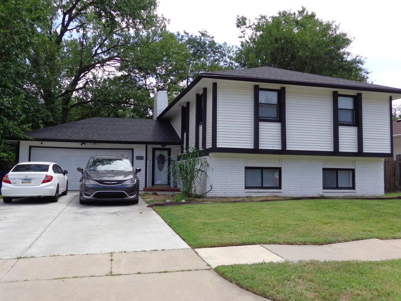 2508 S Dalton, Wichita, KS 67210