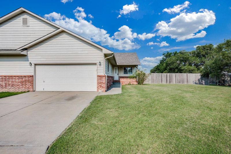 301 Poston Rd, Rose Hill, KS 67133