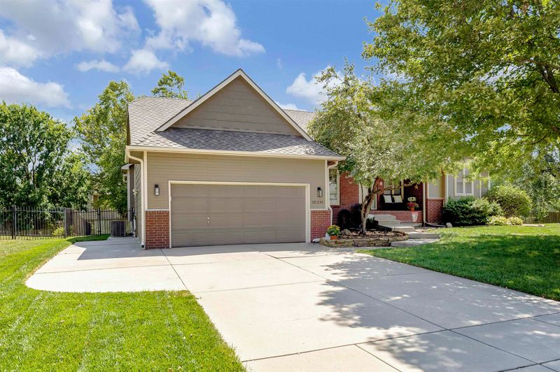 10231 E Windemere Ct, Wichita, KS 67226