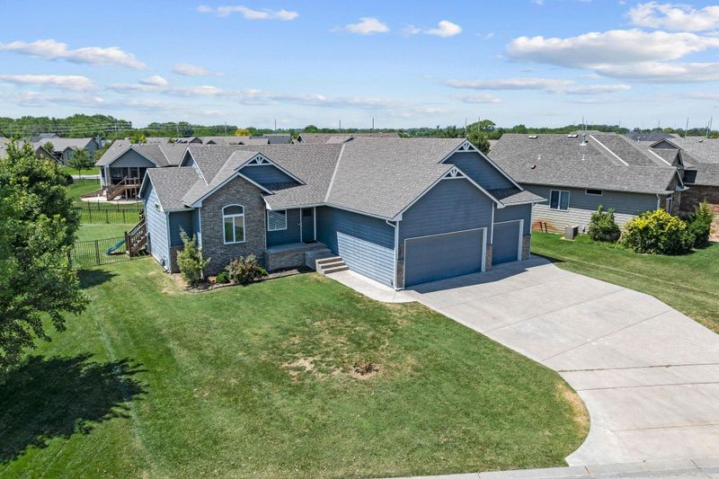 4858 N Emerald Ct, Maize, KS 67101