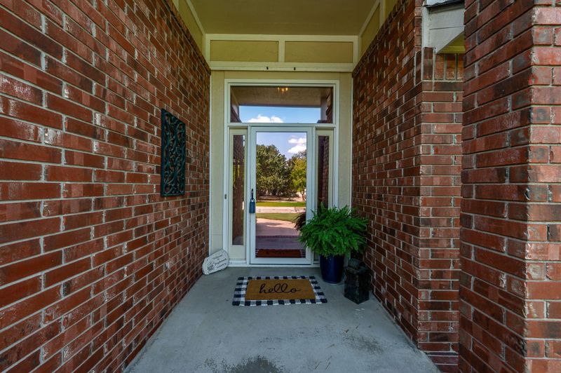 2713 N Plumthicket St, Wichita, KS 67226