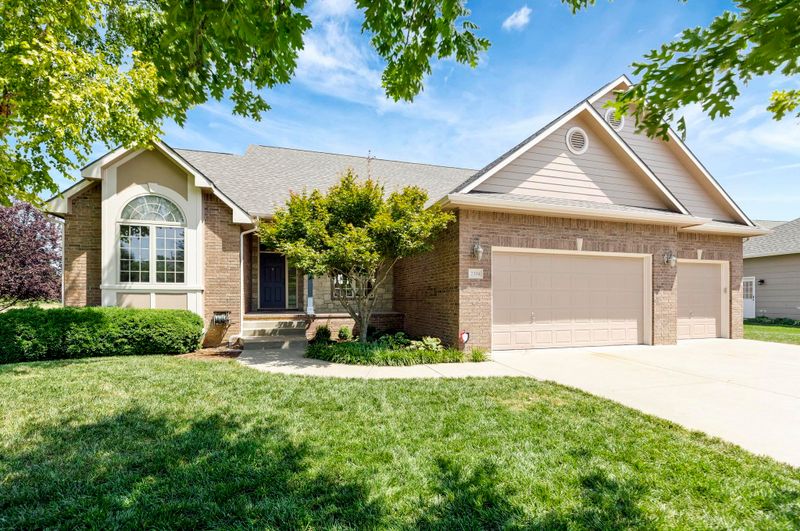 2304 Chestnut Ct, Augusta, KS 67010