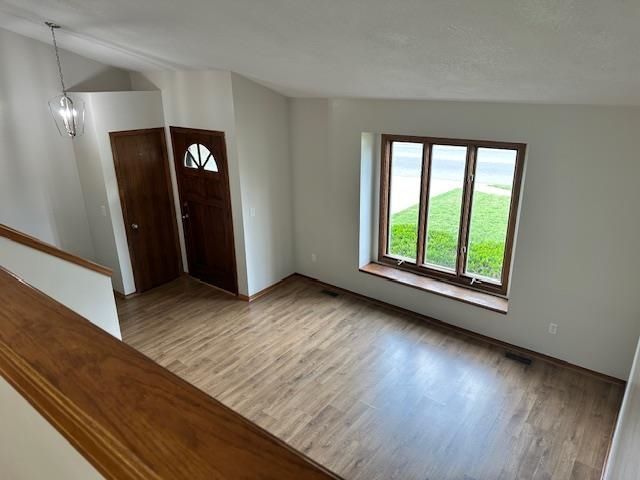 1507 E James St, Derby, KS 67037