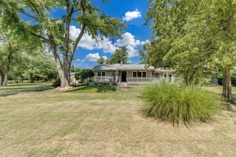 3930 E 63rd St S, Derby, KS 67037