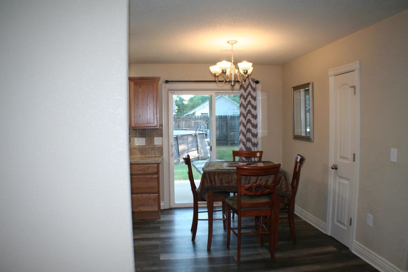 220 Main St, Augusta, KS 67010
