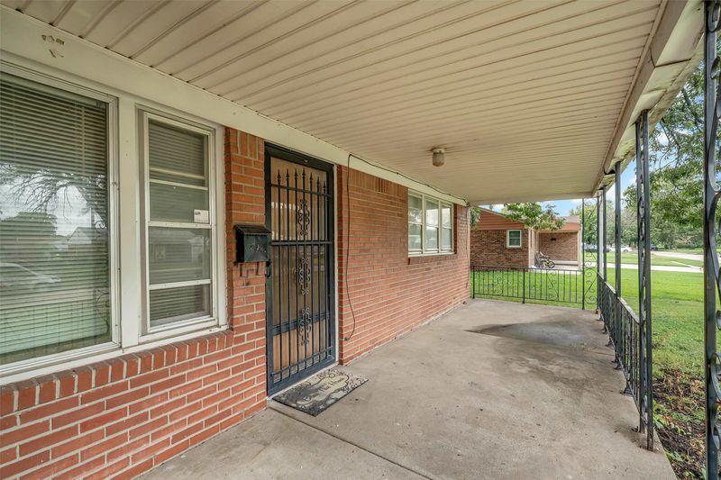1527 E Jump St, Wichita, KS 67216