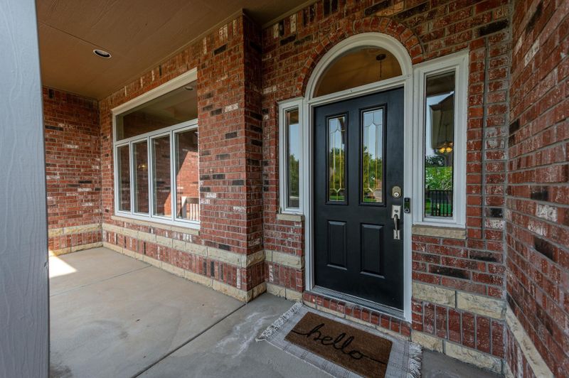 1608 Gleneagles Ct, Andover, KS 67002