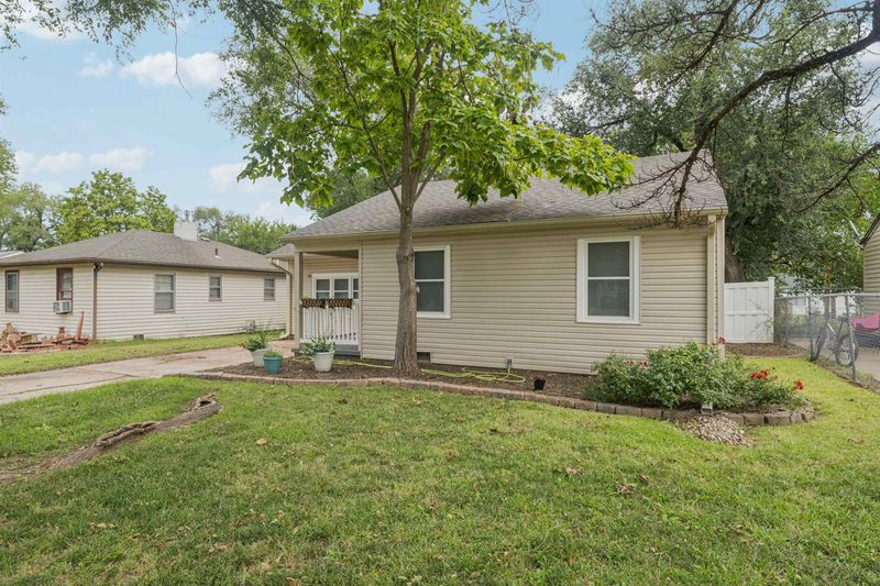 2726 N Green St, Wichita, KS 67219