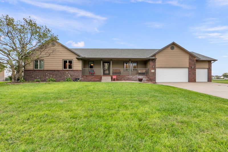 701 E Valley Park Dr, Valley Center, KS 67147