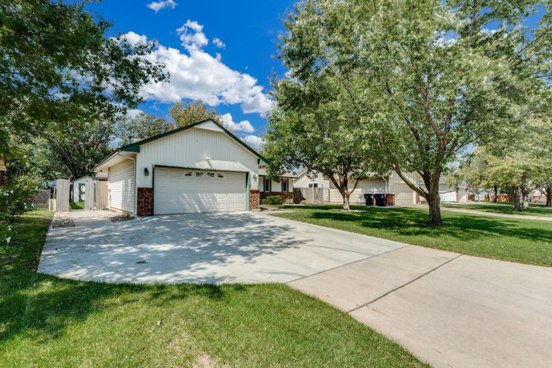 2113 S Dalton St, Wichita, KS 67207
