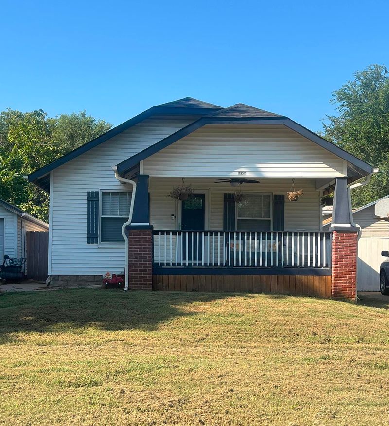707 W Harvey, Wellington, KS 67152