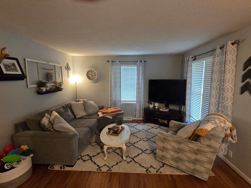 901 Fairfield, Newton, KS 67114