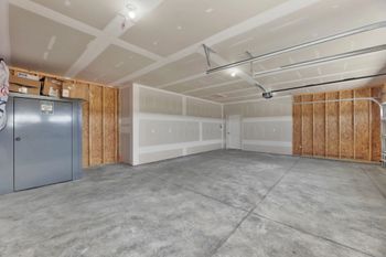 2812 S Maize Ct, Wichita, KS 67215