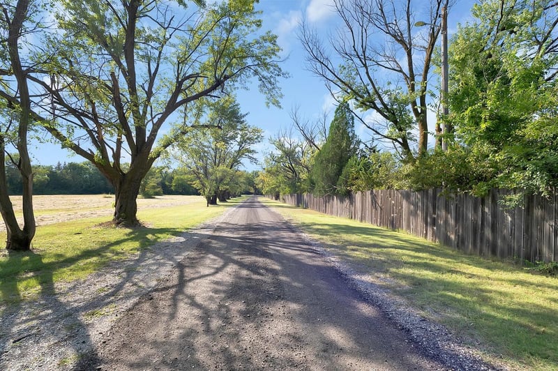 613 N Meridian Rd Rear, Newton, KS 67114