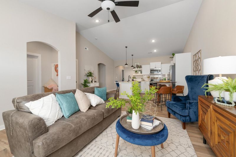 3670 N Azalea St, Maize, KS 67223