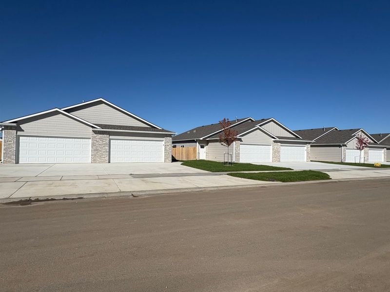 12809 E Blake St, Wichita, KS 67230